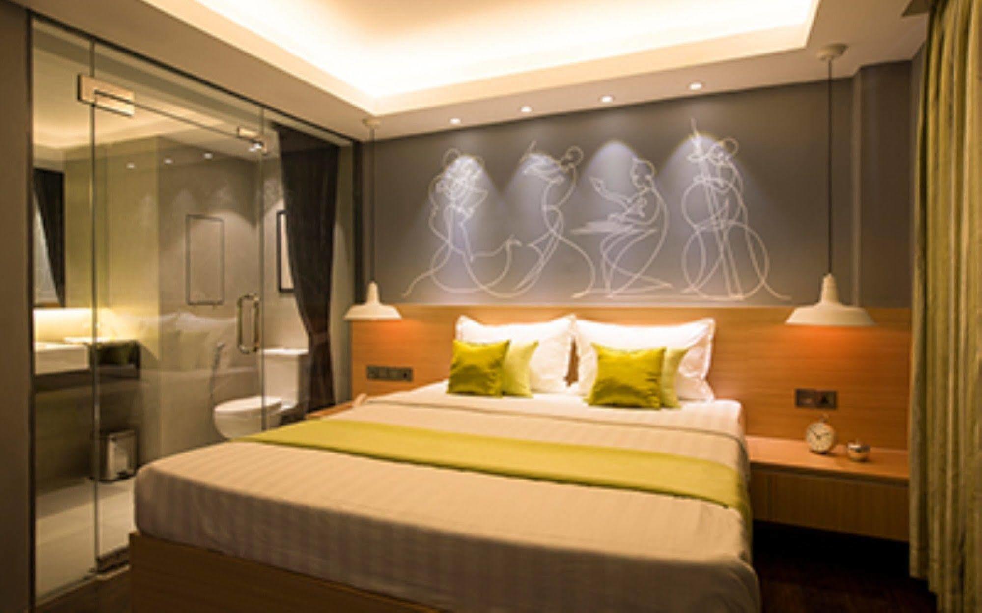 Shwe Pyi San Yar Hotel Yangon Esterno foto